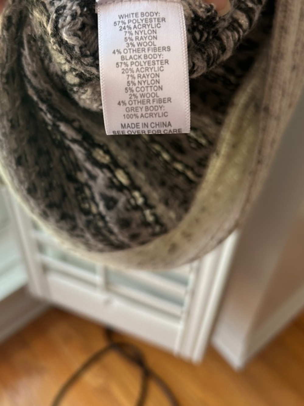 Fortune+Ivy Cream Speckled Shawl Cardigan with Black Geometric Trim - Picture 6 of 8